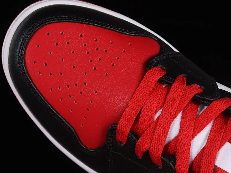 All categories Air Jordan Jordan series basketball shoes Air Jordan 1 Mid Air Jordan 1 Mid AJ1 Joe 1 black red toe Zhongbang basketball shoes BQ6472-079